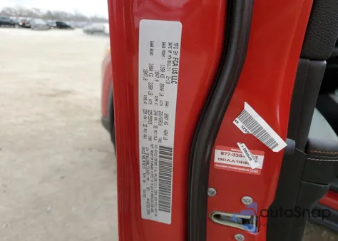 2018 Jeep Compass Latitude z USA, uszkodzony, nr VIN 3C4NJDBB6JT316421